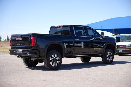 Onyx Black 2024 GMC Sierra 2500 Denali
