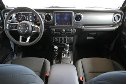 2023 Jeep Gladiator Overland
