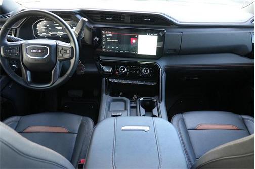 2025 GMC Sierra 2500 AT4