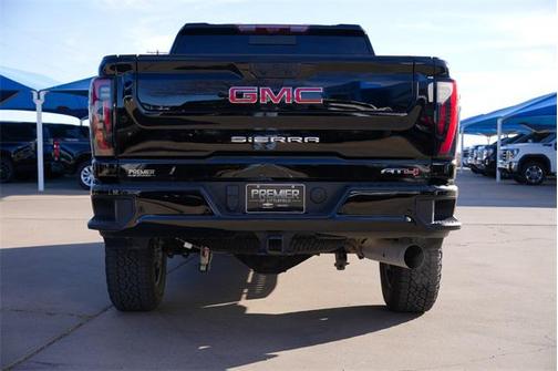 2025 GMC Sierra 2500 AT4