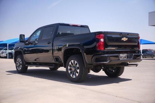 2025 Chevrolet Silverado 2500 Custom