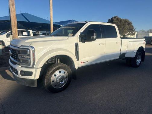 2025 Ford F-450 DRW