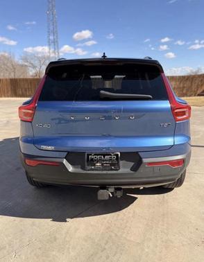 2021 Volvo XC40 T5 R-Design