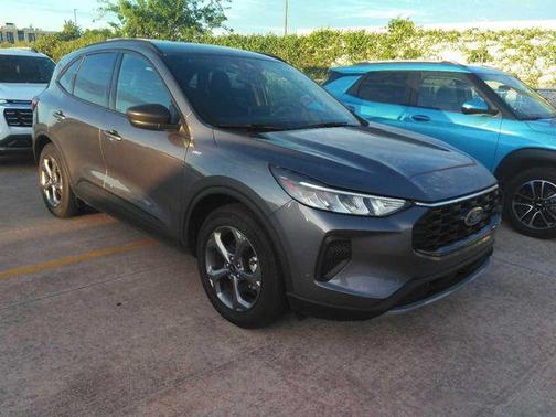 Gray Metallic 2025 Ford Escape ST-Line
