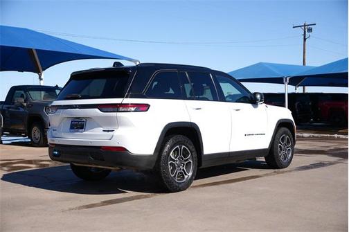 2022 Jeep Grand Cherokee 4xe Trailhawk