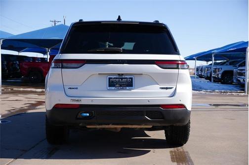 2022 Jeep Grand Cherokee 4xe Trailhawk