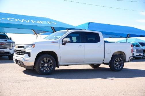Summit White 2024 Chevrolet Silverado 1500 LT