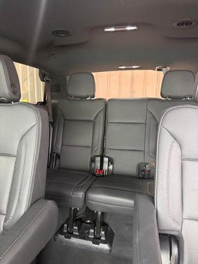Summit White 2025 GMC Yukon Denali