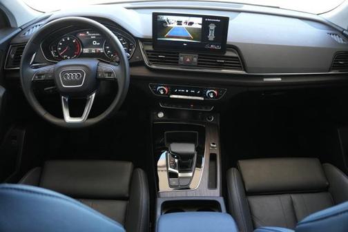 2024 Audi Q5 45 S line Premium