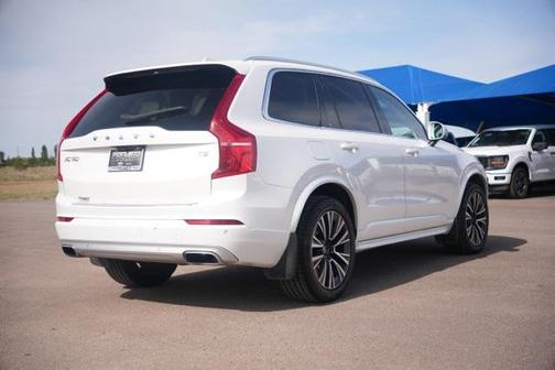 2020 Volvo XC90 T5 Momentum