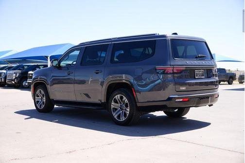 Baltic Gray Metallic Clearcoat 2024 Jeep Wagoneer L Series II 4x2