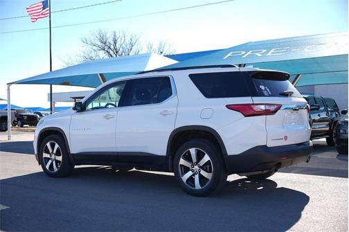 2021 Chevrolet Traverse LT Leather
