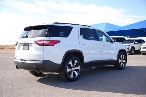 2021 Chevrolet Traverse LT Leather