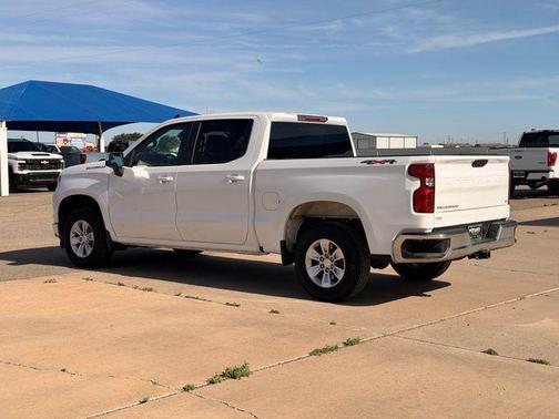 Summit White 2026 Chevrolet Silverado 1500 LT