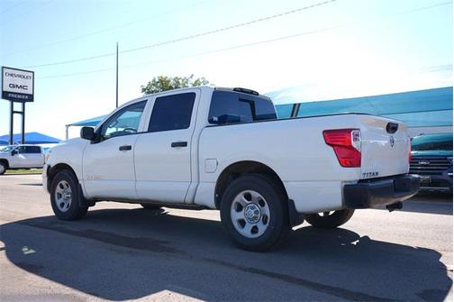 2021 Nissan Titan S