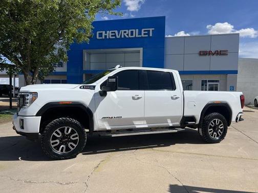 2022 GMC Sierra 2500 AT4
