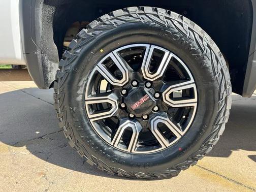 2022 GMC Sierra 2500 AT4