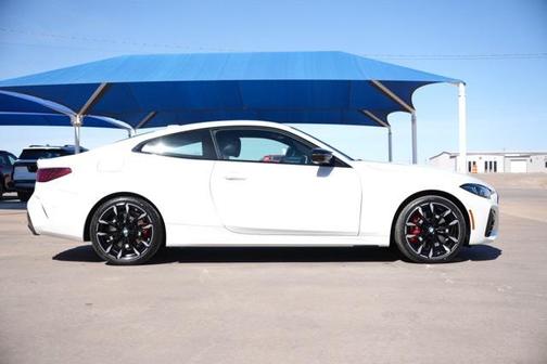 2026 BMW M440 i xDrive