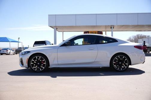 2026 BMW M440 i xDrive