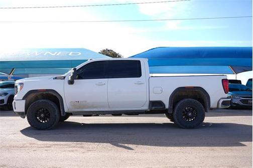 2023 GMC Sierra 2500 AT4