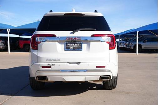 2022 GMC Acadia Denali