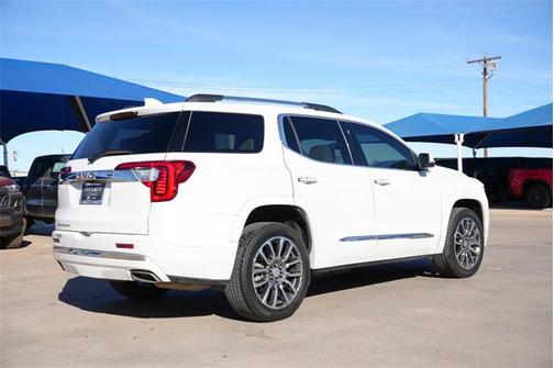 2022 GMC Acadia Denali