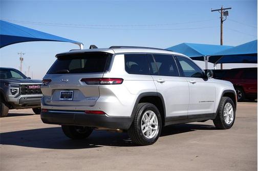 2023 Jeep Grand Cherokee L Laredo