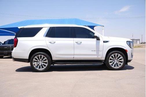 White Frost Tricoat 2024 GMC Yukon Denali