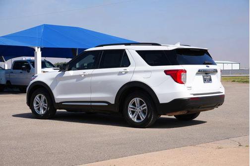 Oxford White 2020 Ford Explorer XLT