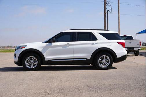 Oxford White 2020 Ford Explorer XLT