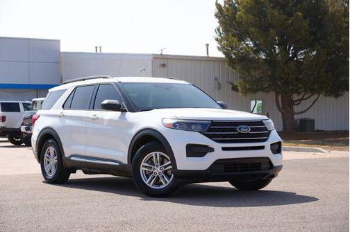 Oxford White 2020 Ford Explorer XLT