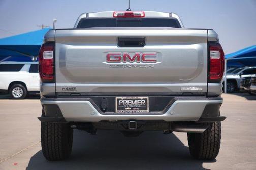 2025 GMC Canyon Elevation