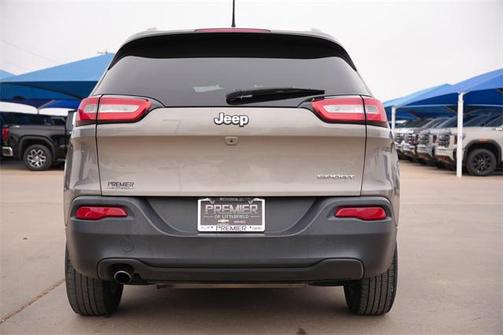 2016 Jeep Cherokee Sport