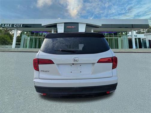 2017 Honda Pilot LX