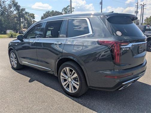 2023 Cadillac XT6 Premium Luxury FWD