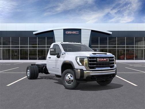 2026 GMC Sierra 3500 Base