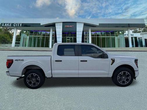 Oxford White 2025 Ford F-150 STX