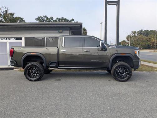2023 GMC Sierra 2500 Denali