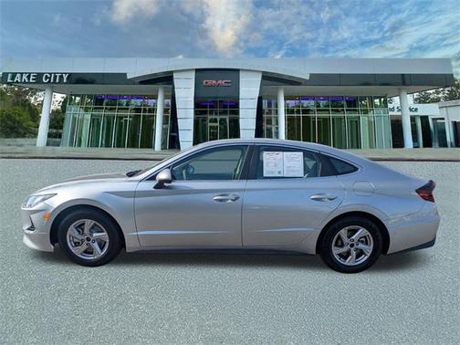 2021 Hyundai SONATA SE