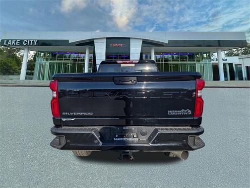 2024 Chevrolet Silverado 2500 High Country