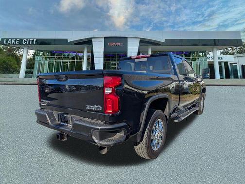 2024 Chevrolet Silverado 2500 High Country