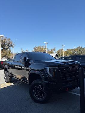 2025 GMC Sierra 2500 AT4X