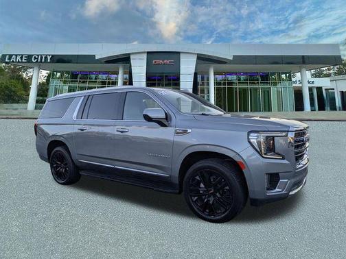 2023 GMC Yukon XL SLT