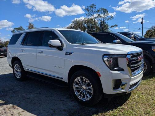 2024 GMC Yukon SLT
