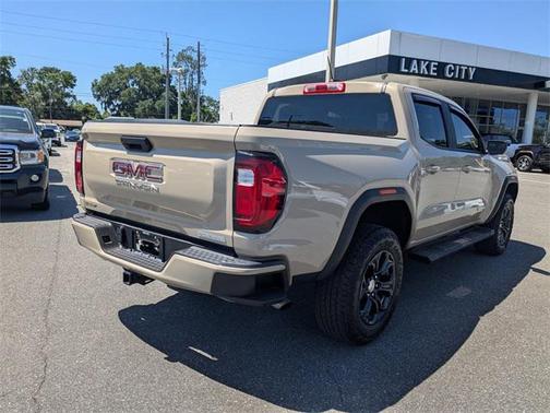 2024 GMC Canyon Elevation