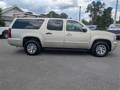 2014 Chevrolet Suburban 1500 LT