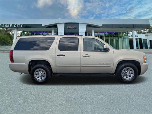 2014 Chevrolet Suburban 1500 LT