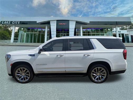 2022 GMC Yukon SLT