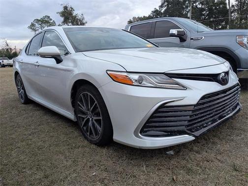 2023 Toyota Camry XLE
