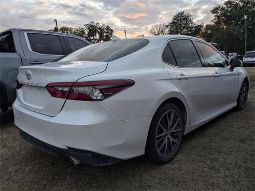 2023 Toyota Camry XLE